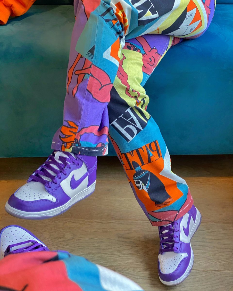 colorful ways to wear Nike Dunks